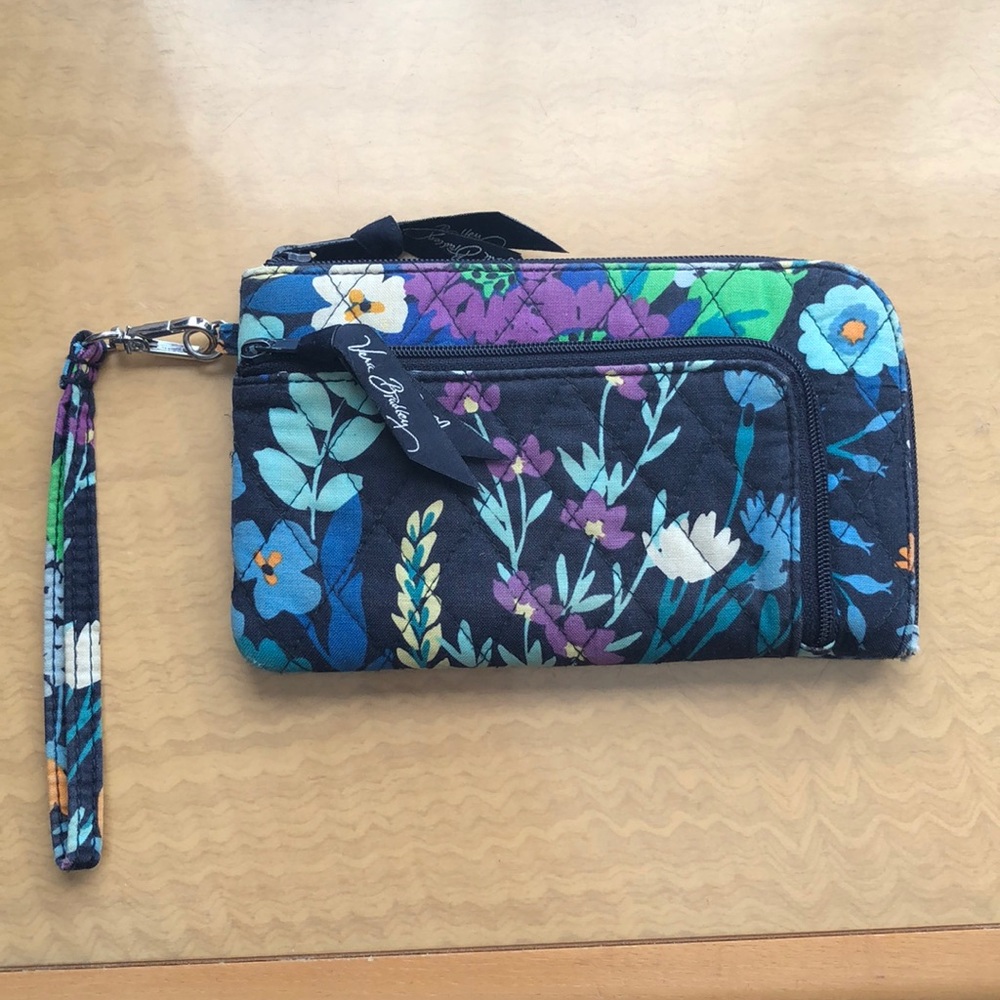 Vera Bradley wristlet